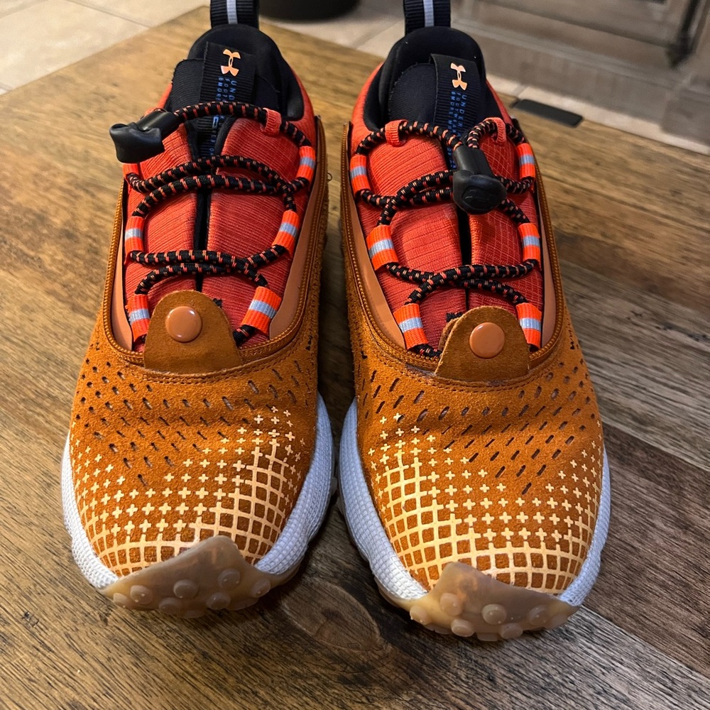 Under Armour HOVR Summit Fat Tire Delta Orange Grey Trail Running Shoes